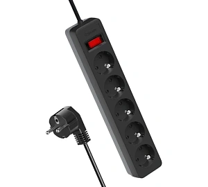 Удлинитель КОСМОС с заземлением 10А IP20 ПВС 3х0,75м 5*3м черный